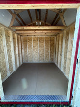 Load image into Gallery viewer, 8x8 Posh Red Barn
